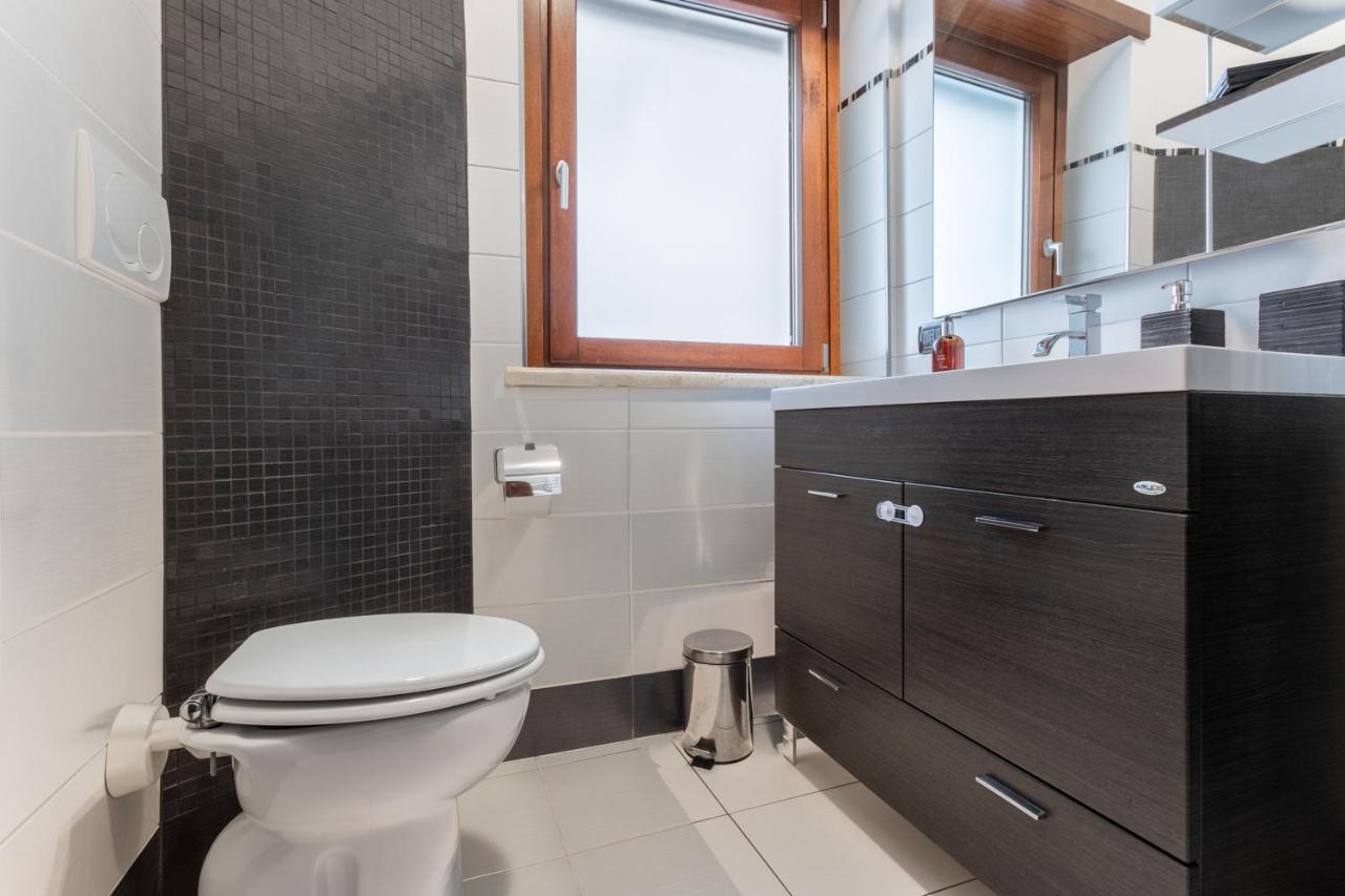 Naima Apartment San Pietro Рим Екстер'єр фото